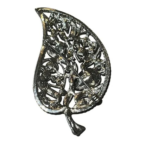 Vintage Elegant Silver and Black Leaf  Rhinestone Brooch - Picture 5 of 6
